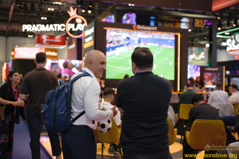 CasinoLove photo 16 from iGB Live London 2026