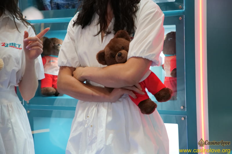 CasinoLove photo 3 from iGB Live London 2026