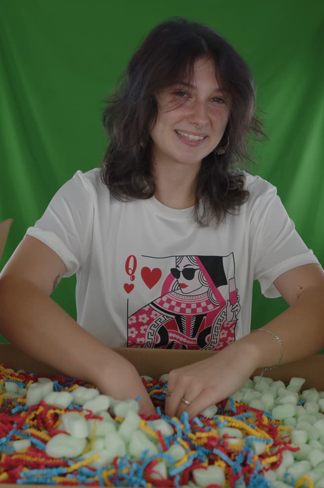 Unboxing and giveaway video for Endorphina thumbnail