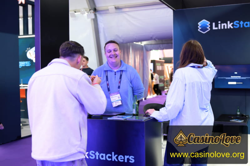 Jacob Dideriksen Nielsen CEO of Linkstackers at SBC Summit 2026 Lisbon