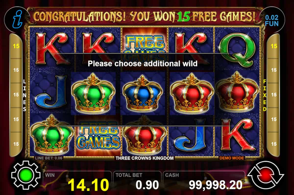 At the beginning of Free games, you can choose an additional wild - Three Crowns Kingdom slot game